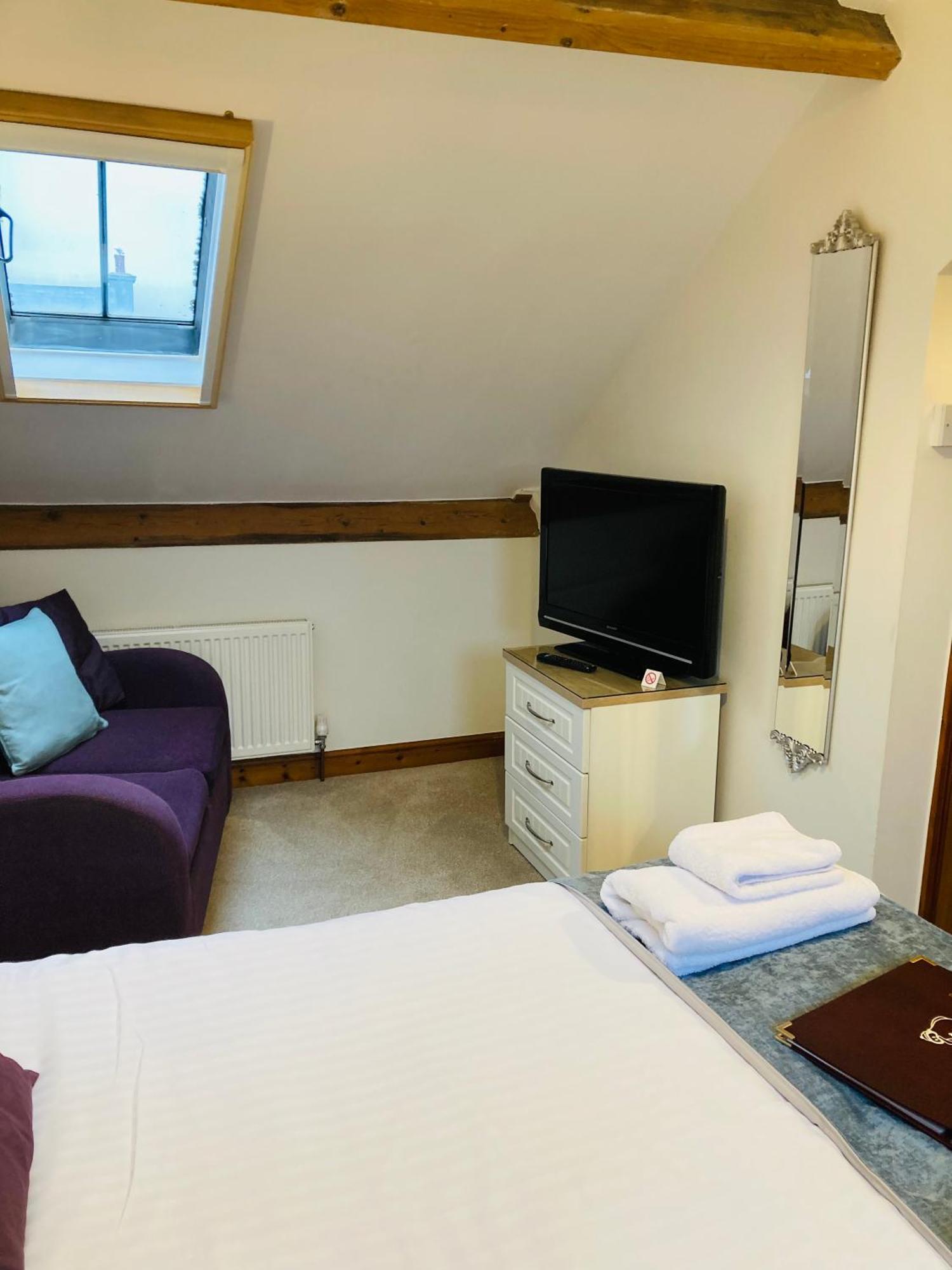The Pathway Guesthouse Уитби Экстерьер фото